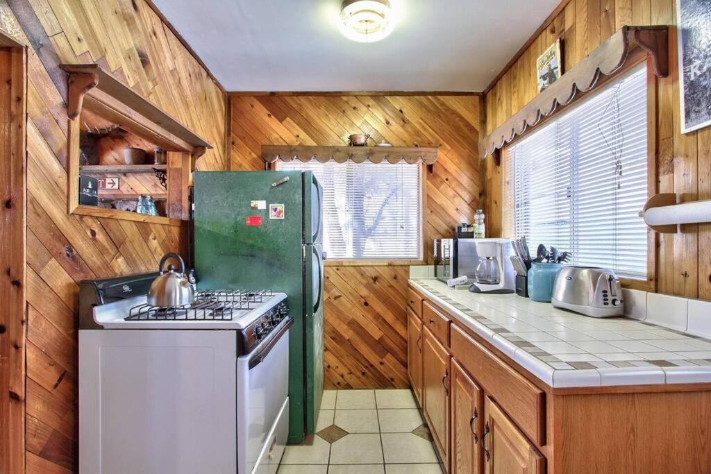 Los Osos Cozy Cabin With Private Spa And Bbq Βίλα Big Bear Lake Εξωτερικό φωτογραφία
