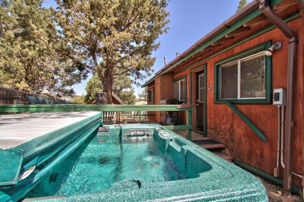 Los Osos Cozy Cabin With Private Spa And Bbq Βίλα Big Bear Lake Εξωτερικό φωτογραφία