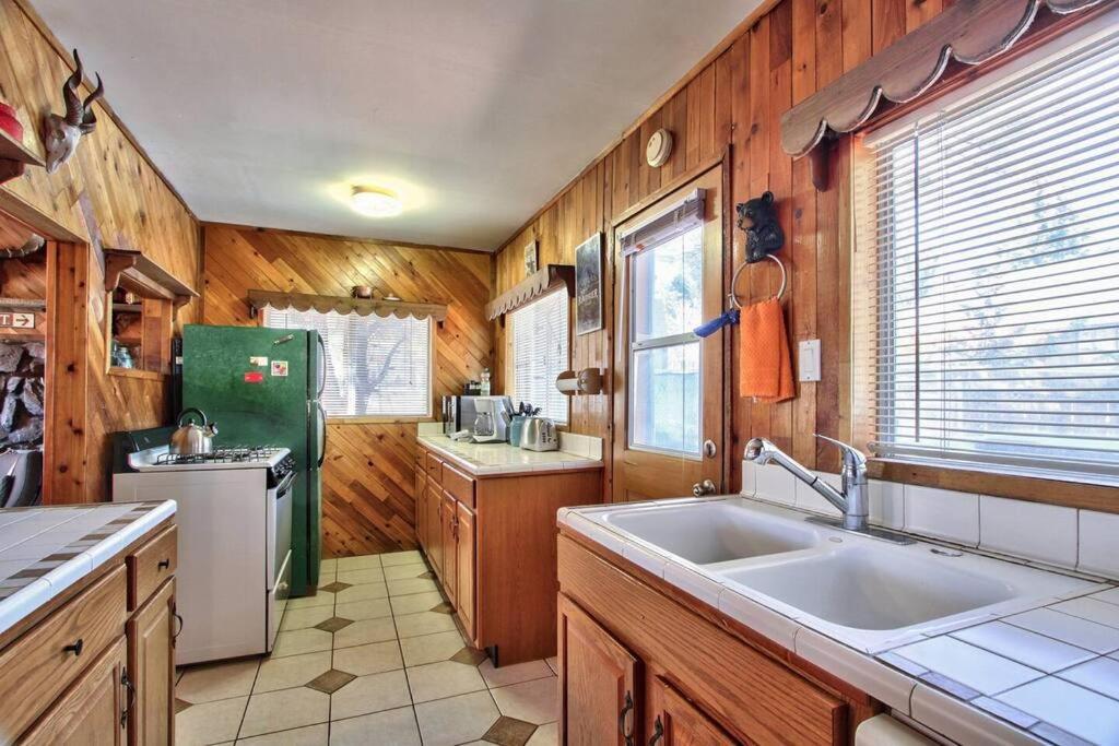 Los Osos Cozy Cabin With Private Spa And Bbq Βίλα Big Bear Lake Εξωτερικό φωτογραφία