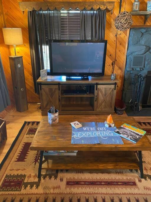 Los Osos Cozy Cabin With Private Spa And Bbq Βίλα Big Bear Lake Εξωτερικό φωτογραφία